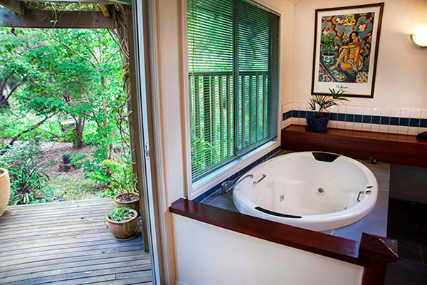 The Haven - Deluxe King Size Spas at Ashwood Cottages