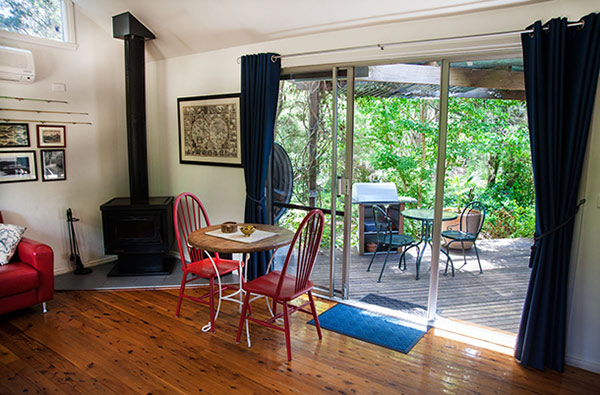 The Haven - BBQ on Balcony overlooking bushland